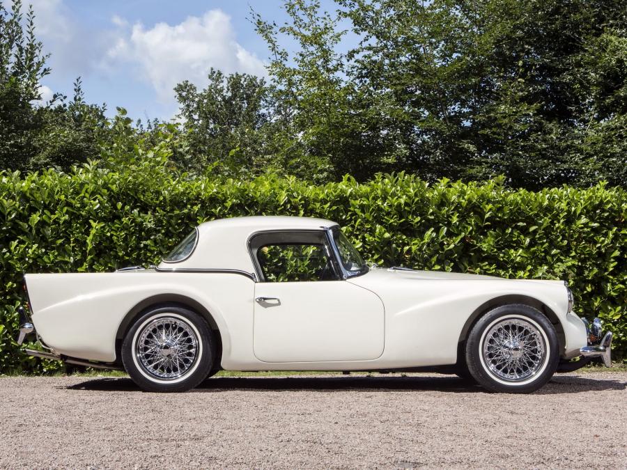  Daimler SP250 1959 года  (фото 7 из 23)